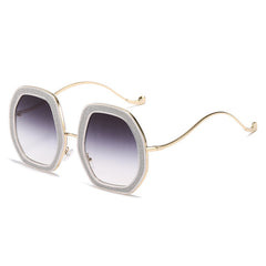 Casual Crystal Frame Broken Diamond Sunglasses